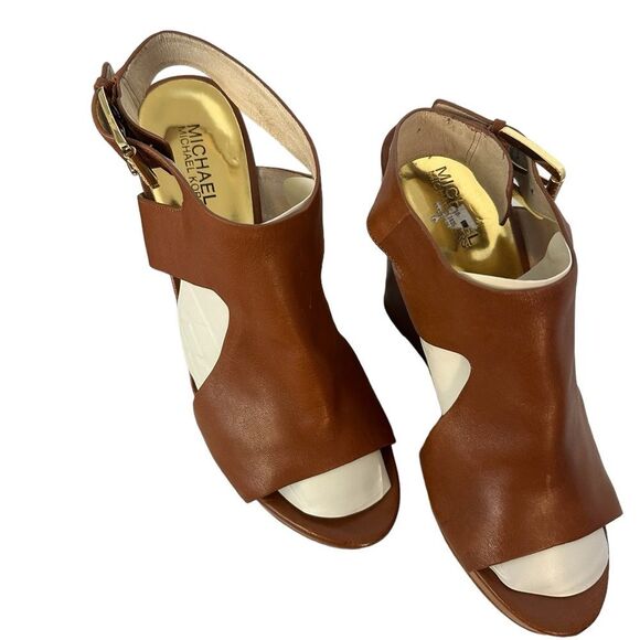 Michael Kors Brown leather Wood Wedges - Picture 10 of 11
